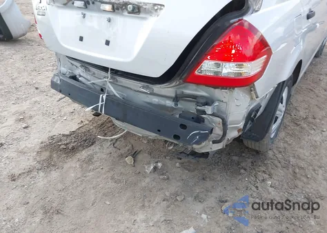 2009 Nissan Versa 1.6 z USA, uszkodzony, nr VIN 3N1CC11E09L501865